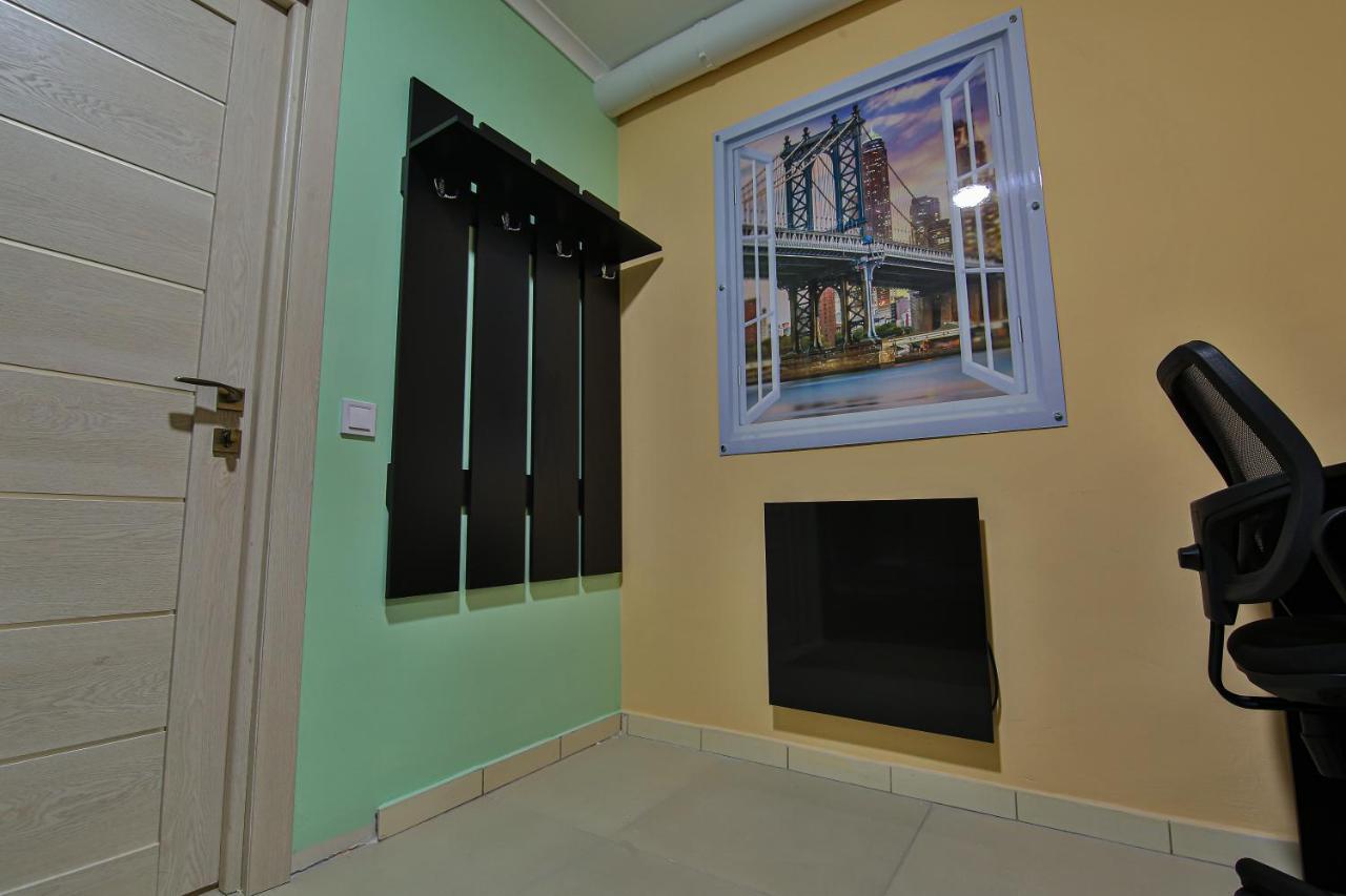 Battle Mile Hostel Cherkasy Exterior foto